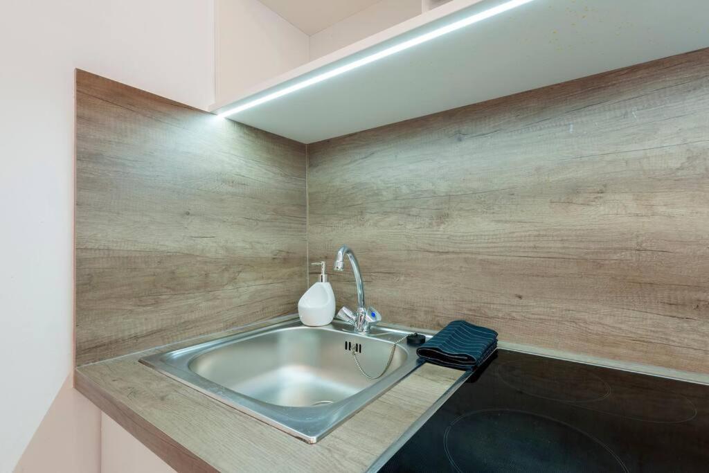 Szent Istvan Ter 4 Next To Basilica A 1 Bedroom Budapeszt Zewnętrze zdjęcie