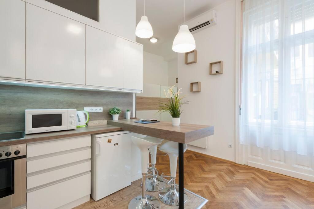 Szent Istvan Ter 4 Next To Basilica A 1 Bedroom Budapeszt Zewnętrze zdjęcie